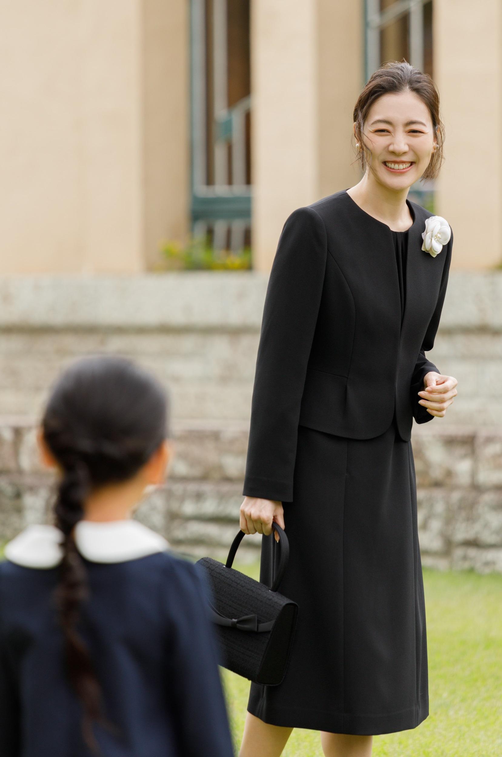 【東京ソワール】　　　　　　　　　　　　　　　　　　　　　　　　　　心も胸もハレる服 Ceremony Style 2025